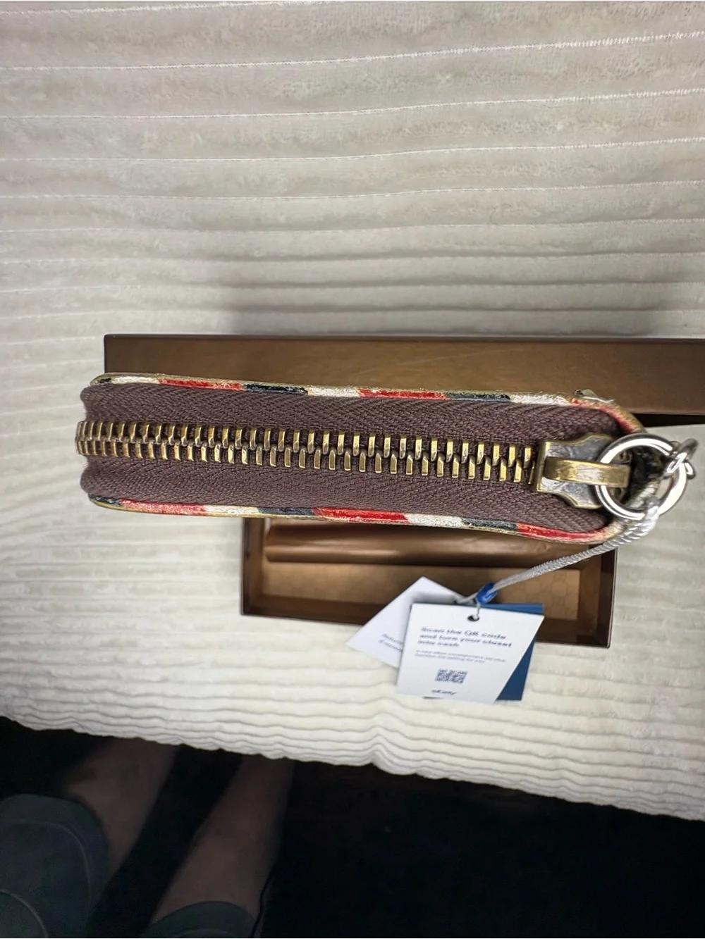 Gucci GG Supreme Bengal UFO Zip Around Wallet Authenticated w Box Very Clean - Picture 7 of 16